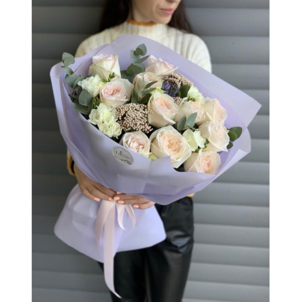 Букет от флориста 206